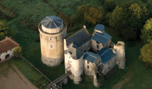 Chateau Saint Mesmin